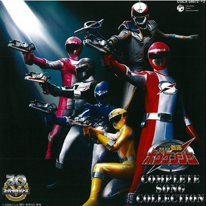 男生和女生女生在床上搓搓免费
