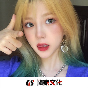 男生和女生女生在床上搓搓免费
